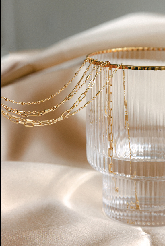 Lifestyle jewelry image